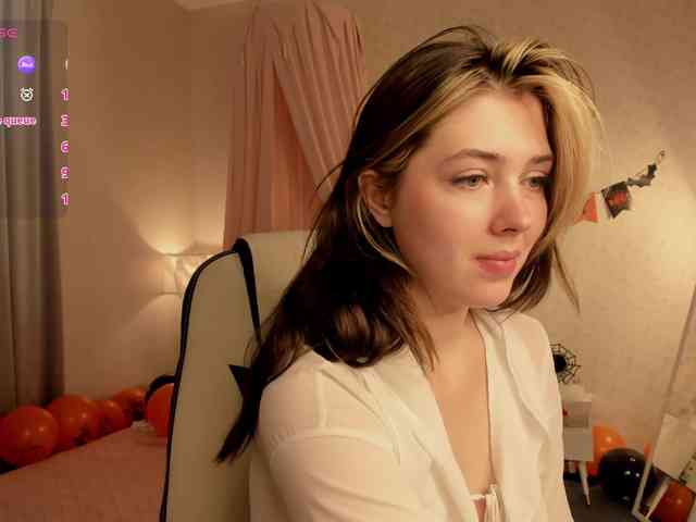 Vanessa-Walters webcam