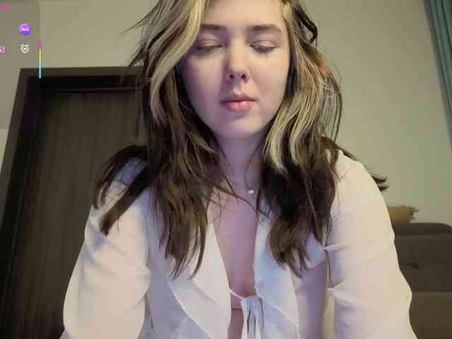 Vanessa-Walters webcam