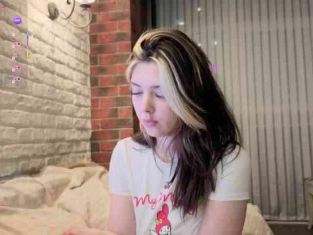 Vanessa-Walters webcam