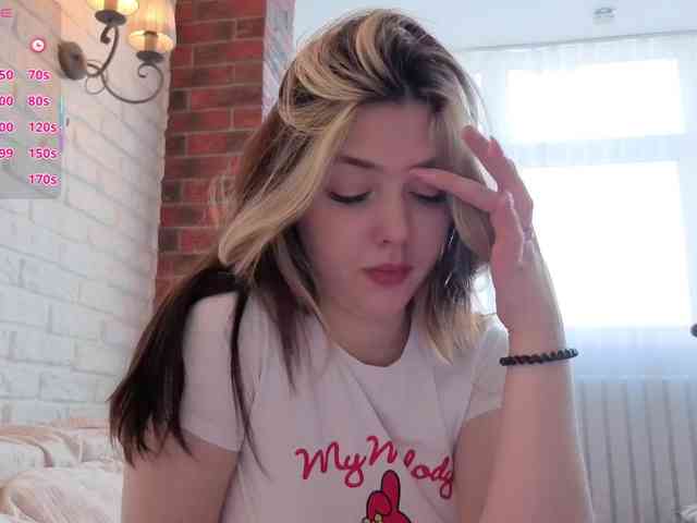 Vanessa-Walters webcam