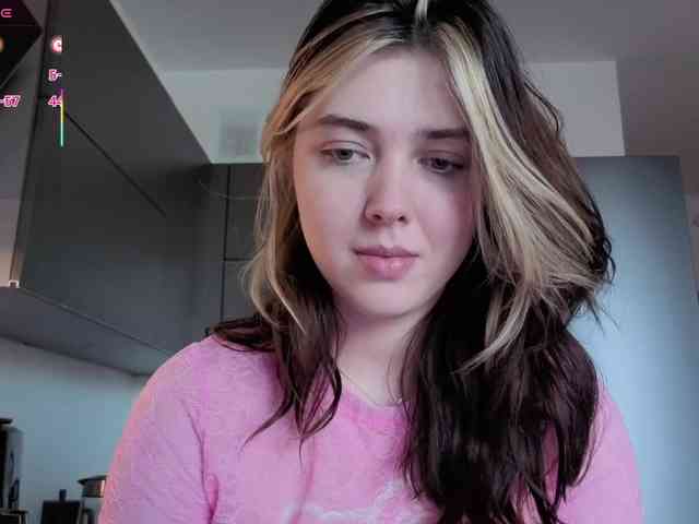 Vanessa-Walters webcam