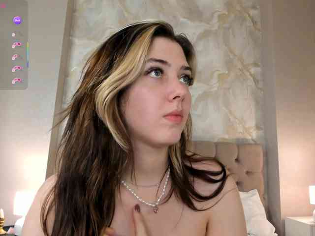 Vanessa-Walters webcam