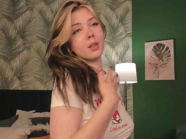 Vanessa-Walters webcam