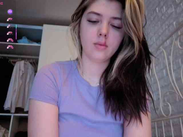 Vanessa-Walters webcam