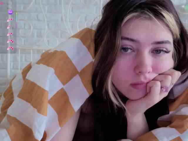 Vanessa-Walters webcam