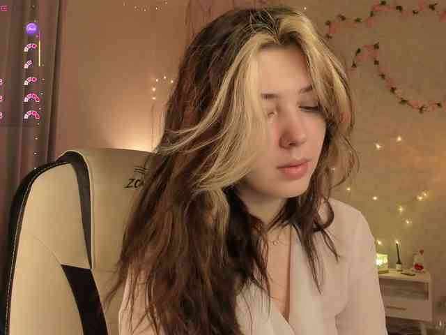 Vanessa-Walters webcam