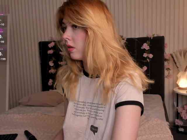 Vanessa-Walters webcam