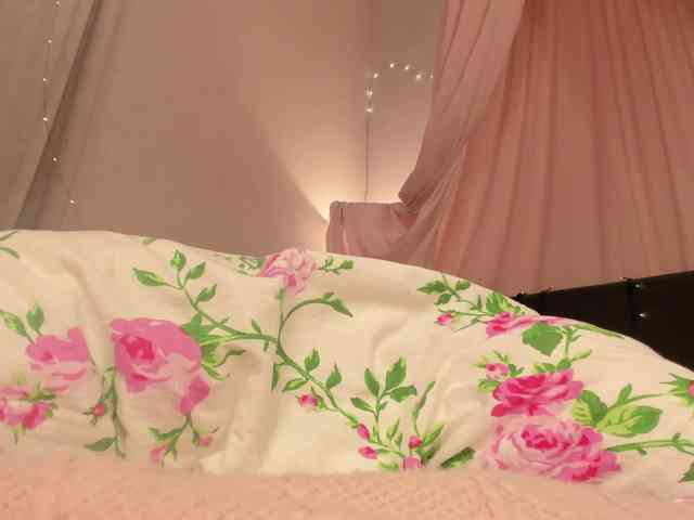 Vanessa-Walters webcam