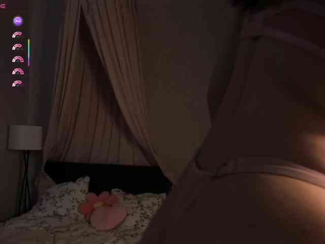 Vanessa-Walters webcam