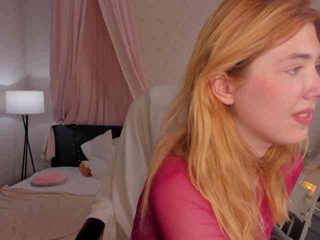 Vanessa-Walters webcam
