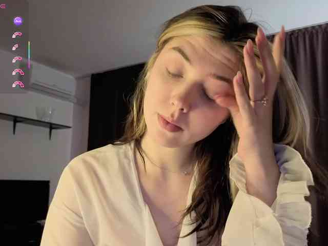 Vanessa-Walters webcam