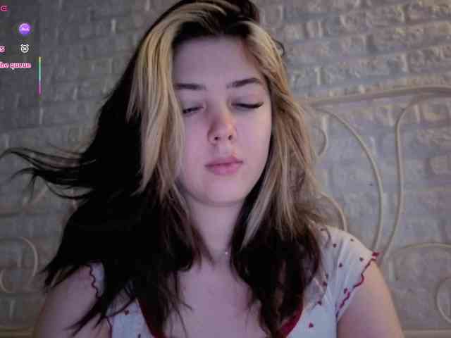 Vanessa-Walters webcam