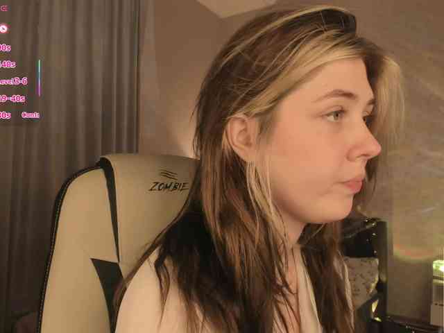 Vanessa-Walters webcam