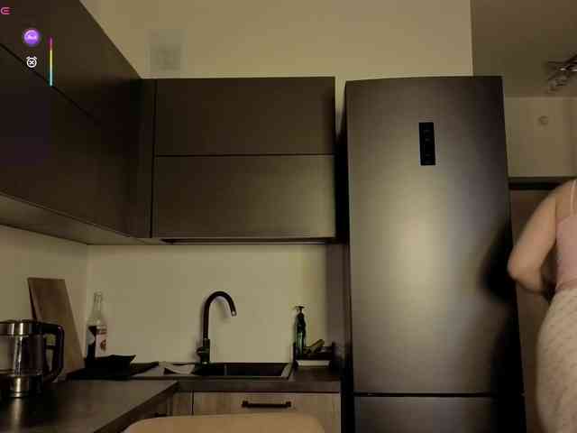 Vanessa-Walters webcam