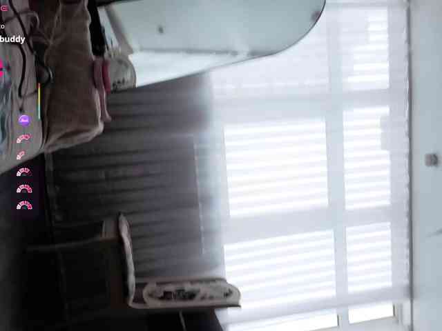 Vanessa-Walters webcam