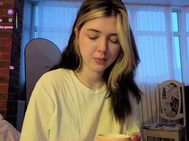 Vanessa-Walters webcam