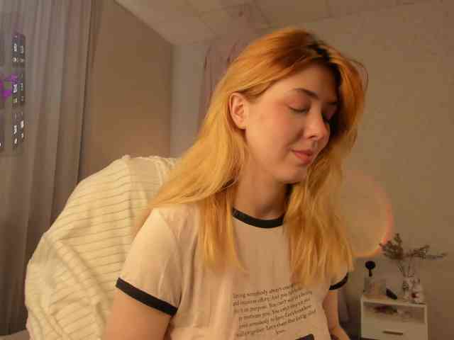 Vanessa-Walters webcam