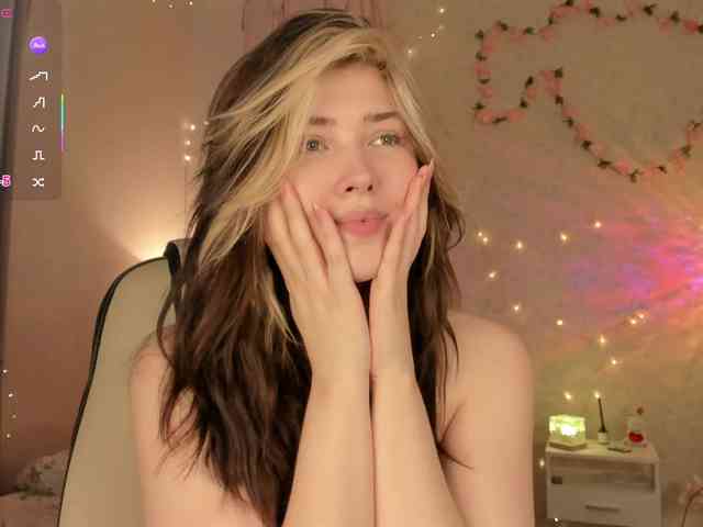 Vanessa-Walters webcam