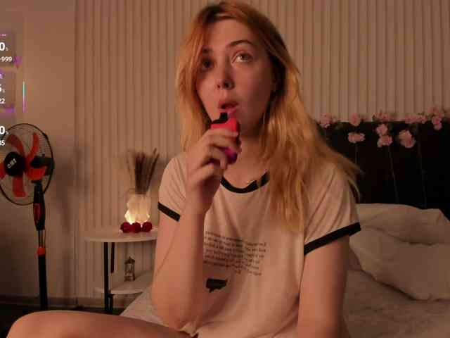 Vanessa-Walters webcam