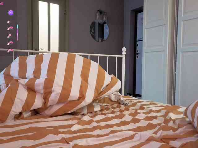 Vanessa-Walters webcam