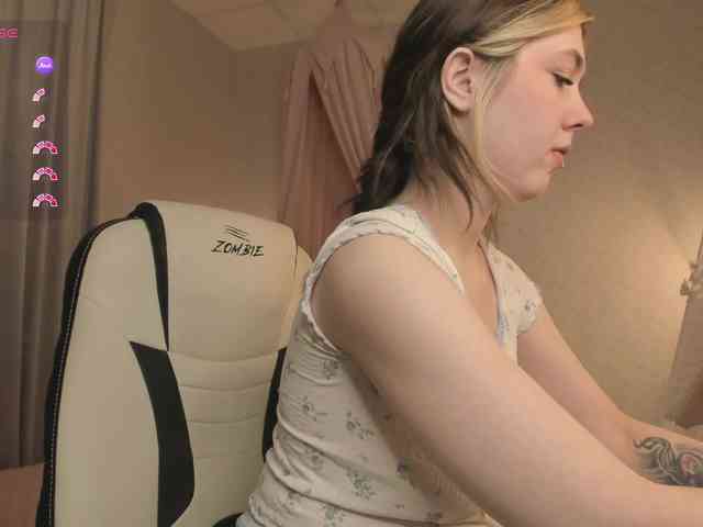 Vanessa-Walters webcam