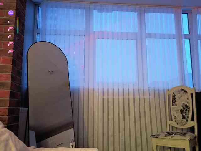 Vanessa-Walters webcam