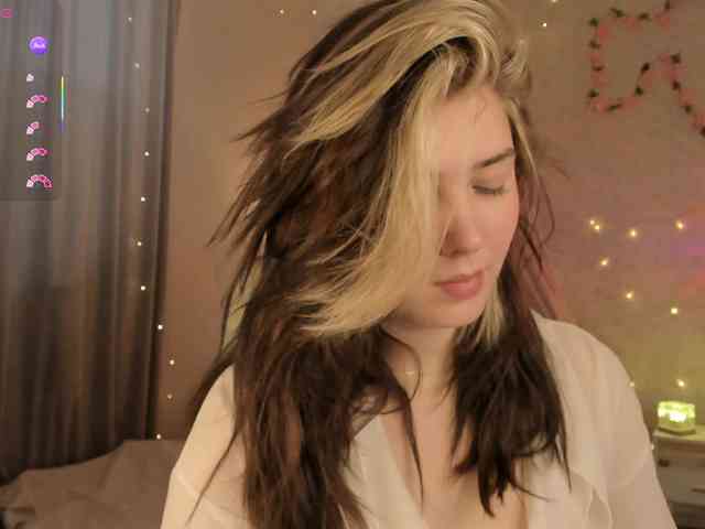 Vanessa-Walters webcam