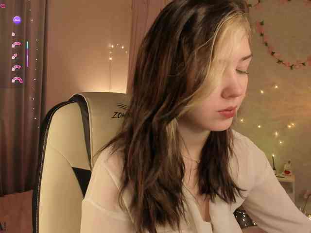 Vanessa-Walters webcam