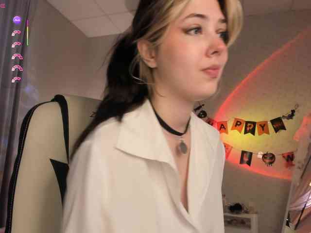 Vanessa-Walters webcam