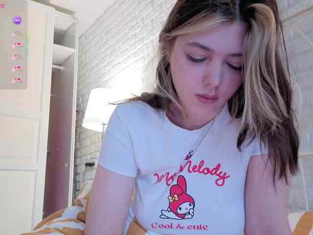 Vanessa-Walters webcam