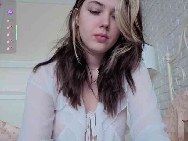 Vanessa-Walters webcam