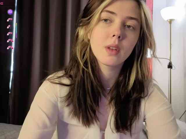 Vanessa-Walters webcam