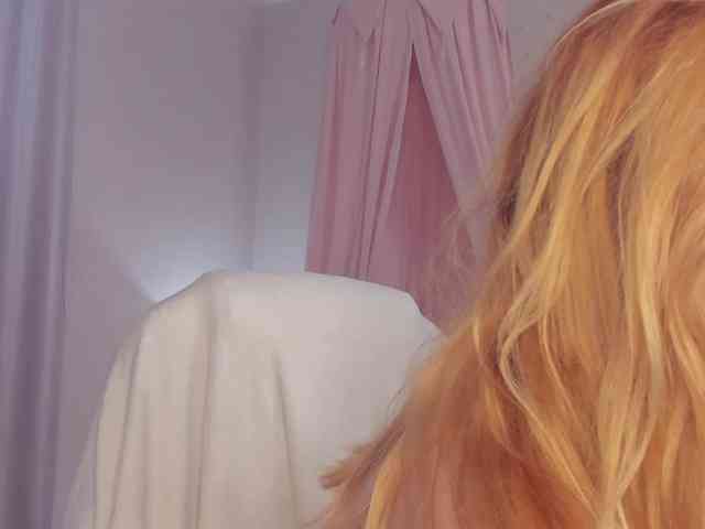 Vanessa-Walters webcam