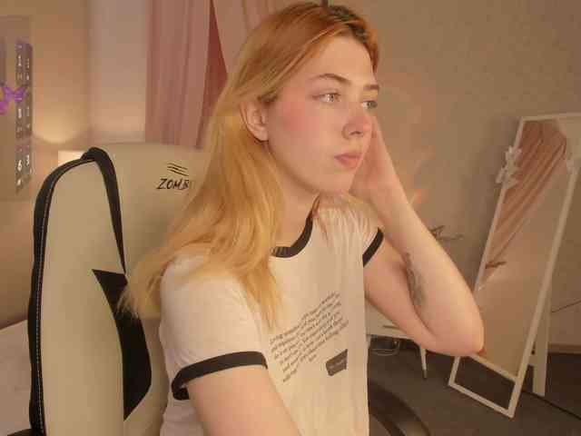 Vanessa-Walters webcam