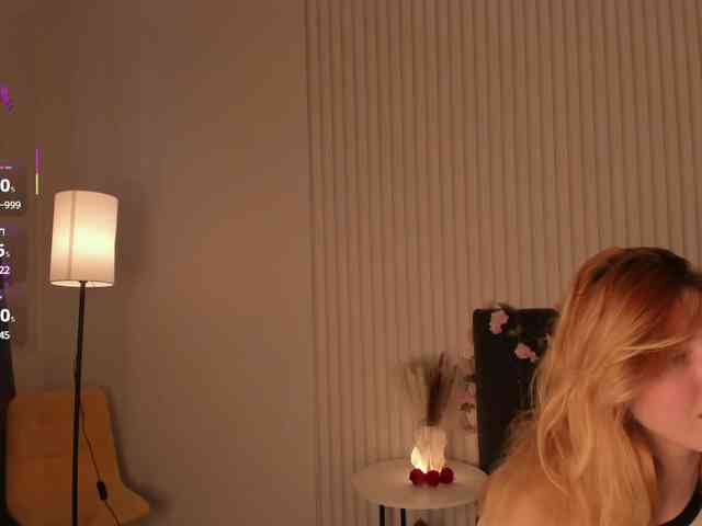Vanessa-Walters webcam