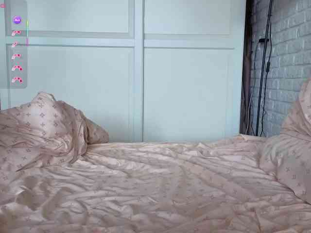 Vanessa-Walters webcam