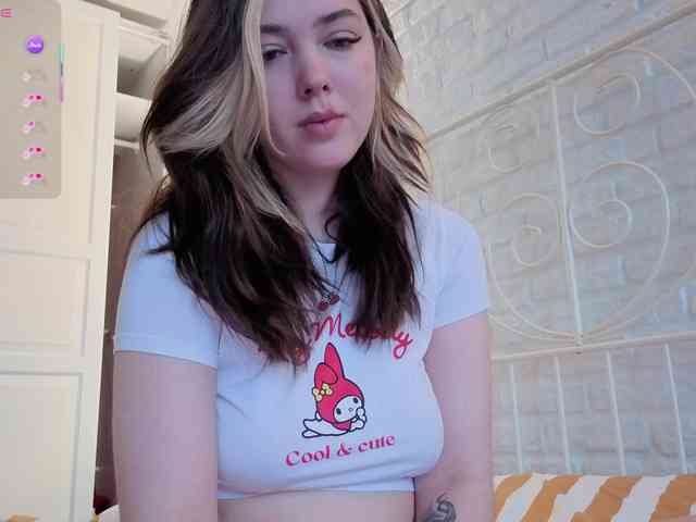 Vanessa-Walters webcam