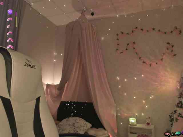 Vanessa-Walters webcam