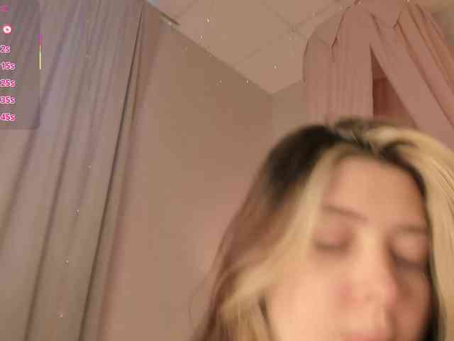 Vanessa-Walters webcam