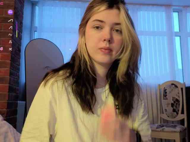 Vanessa-Walters webcam