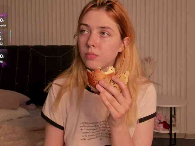 Vanessa-Walters webcam