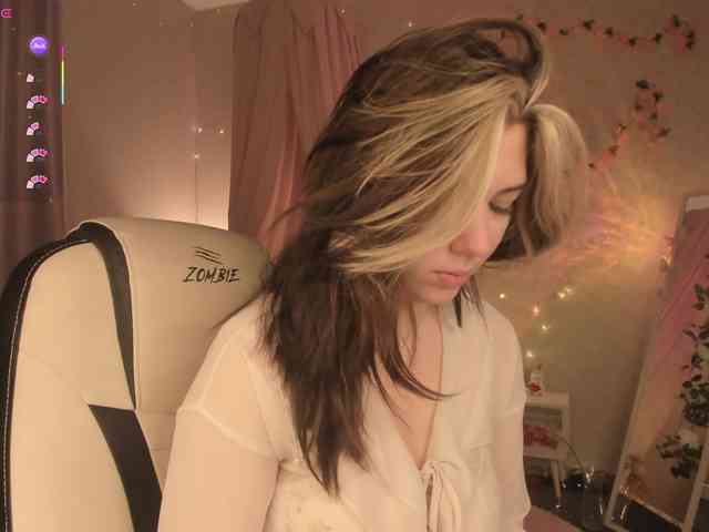 Vanessa-Walters webcam