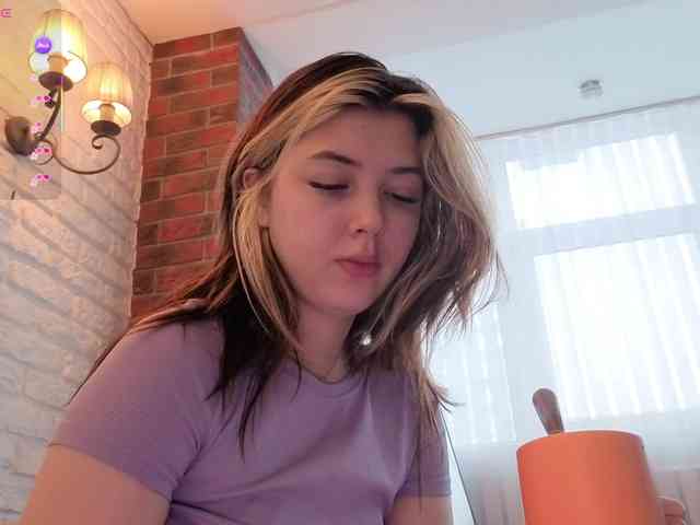 Vanessa-Walters webcam