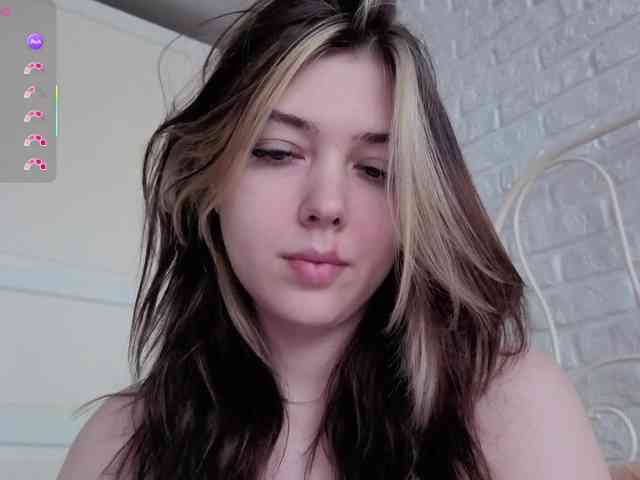 Vanessa-Walters webcam