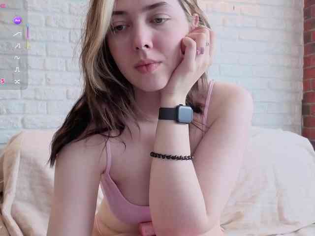 Vanessa-Walters webcam