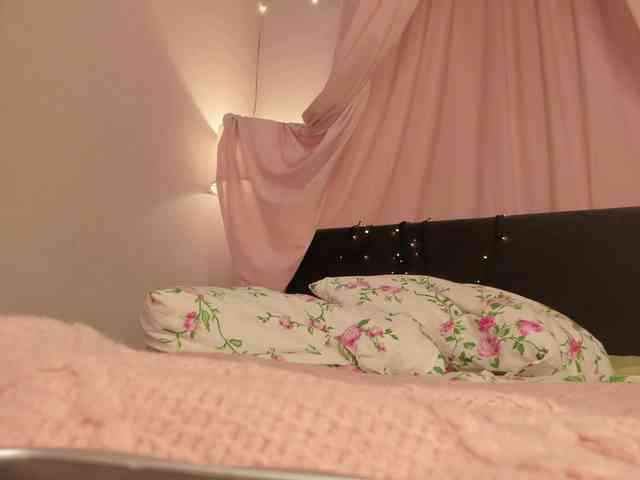 Vanessa-Walters webcam