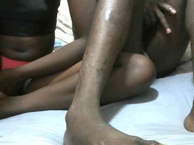 Bigassdickcouple webcam