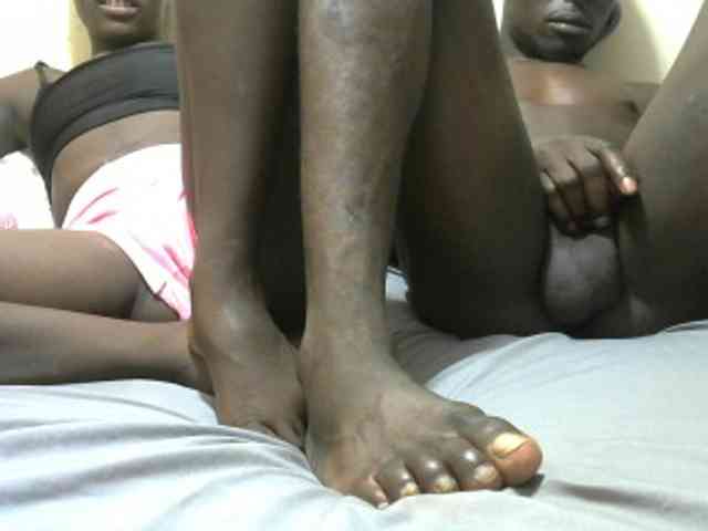 Bigassdickcouple webcam