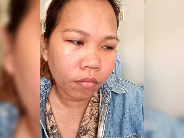 Bunnygreen's BongaCams show and profile