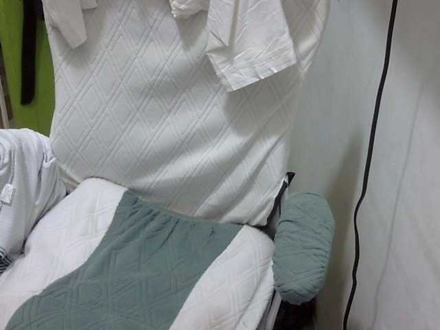 Bunnygreen's BongaCams show and profile